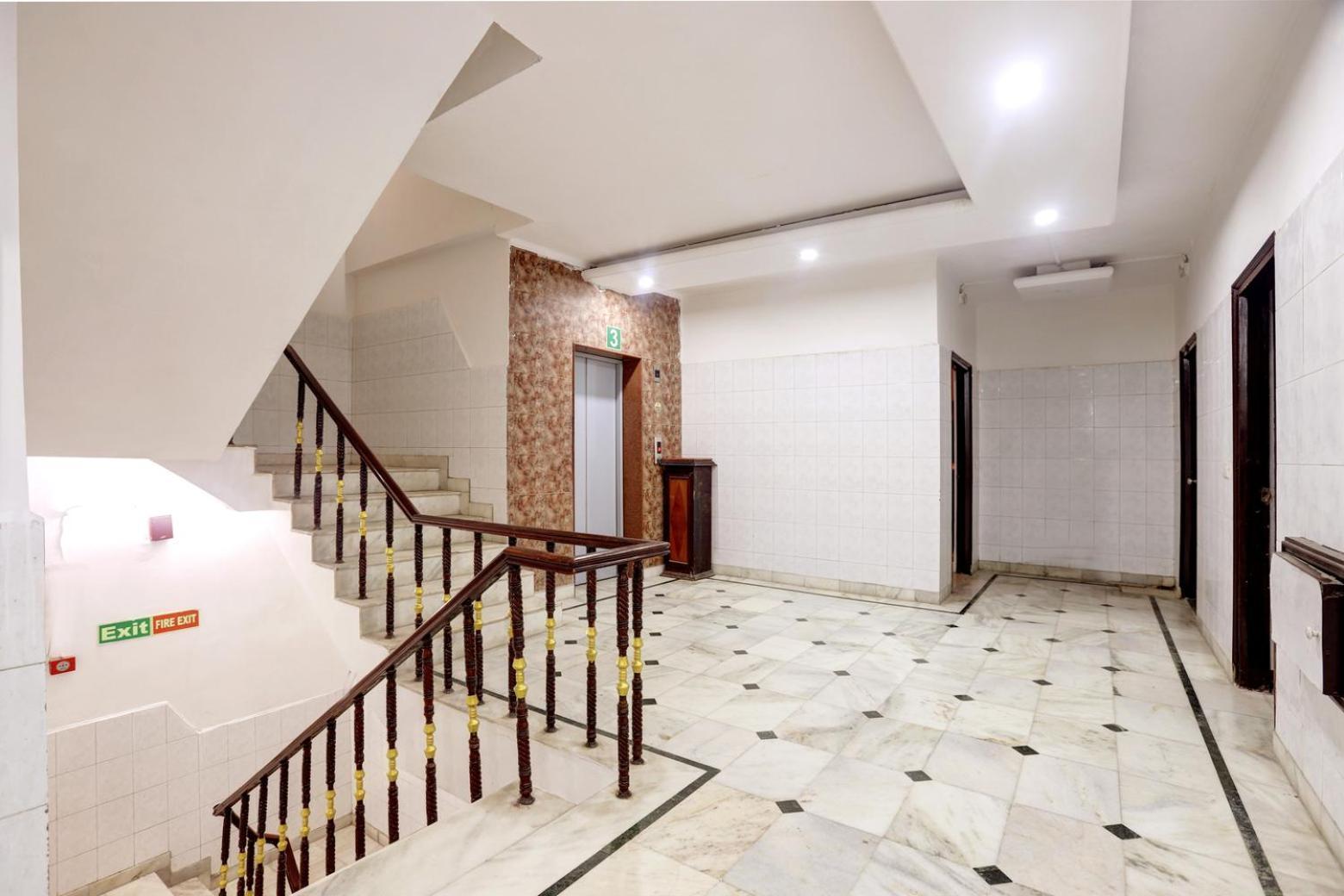 Hotel Delhi Darbar Esterno foto