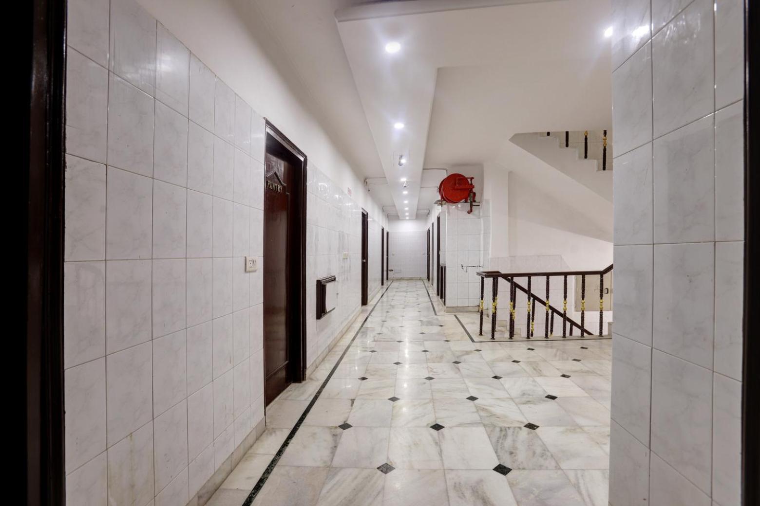 Hotel Delhi Darbar Esterno foto