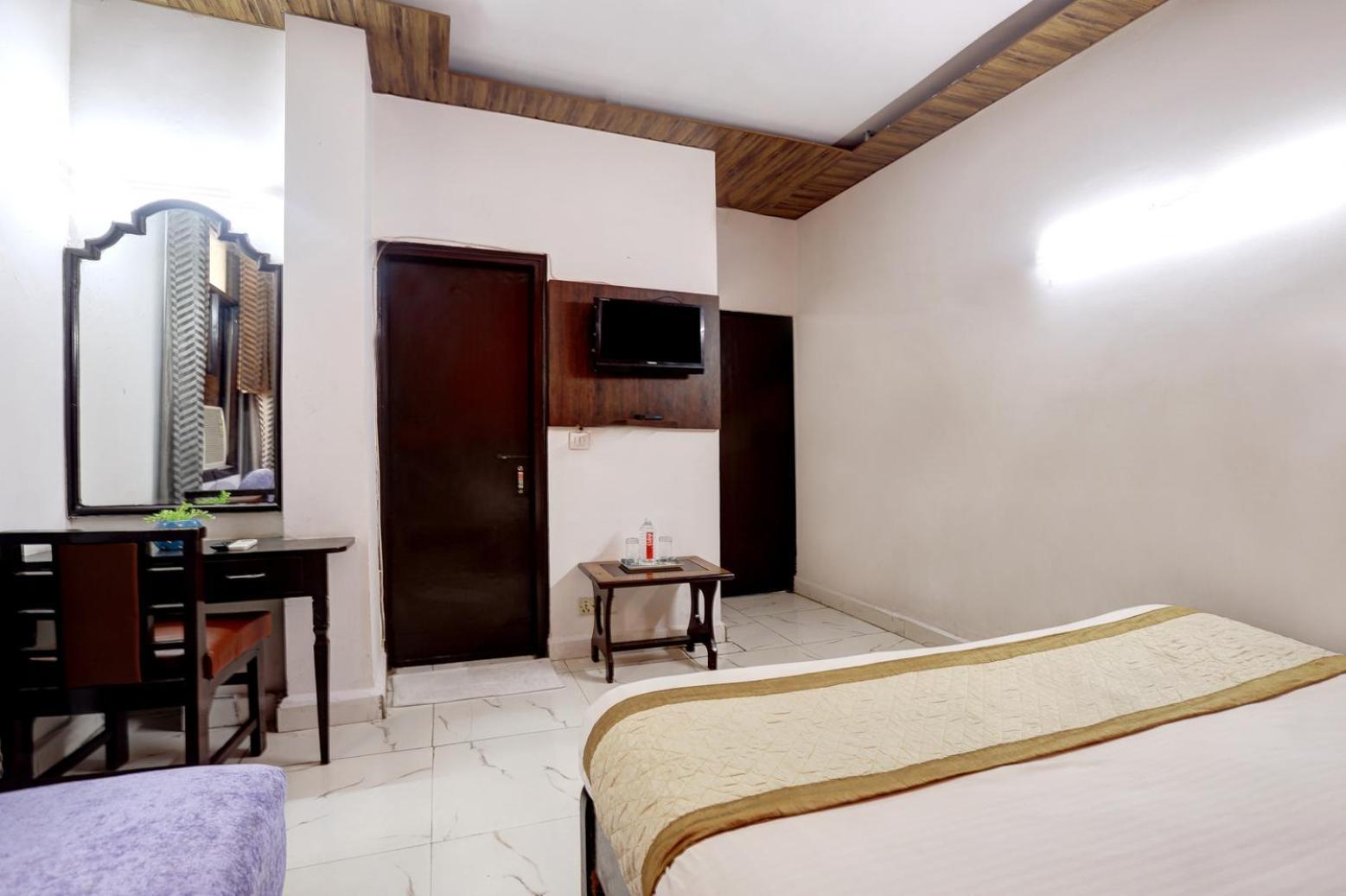 Hotel Delhi Darbar Esterno foto