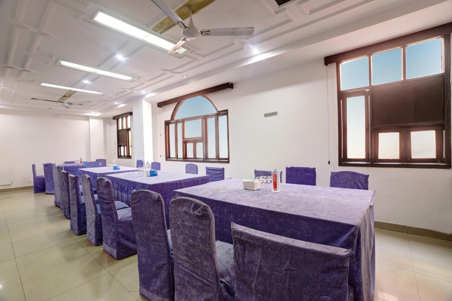 Hotel Delhi Darbar Esterno foto